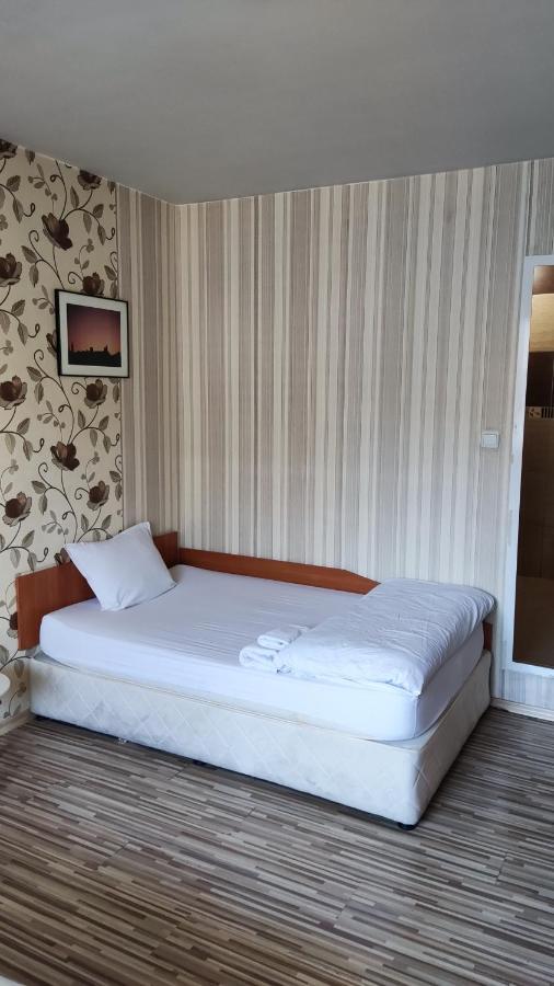 Pleven Rooms Extérieur photo