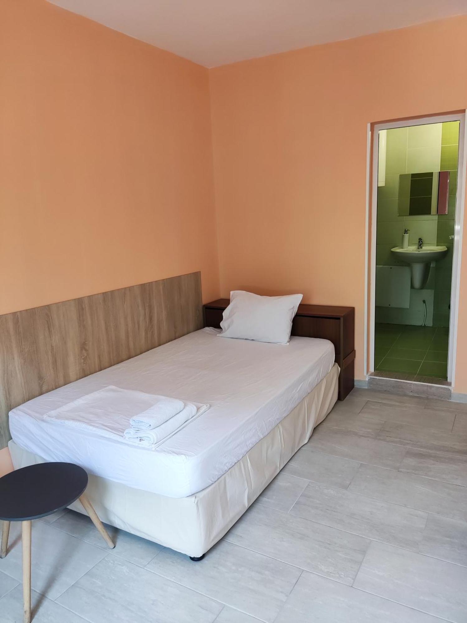 Pleven Rooms Extérieur photo