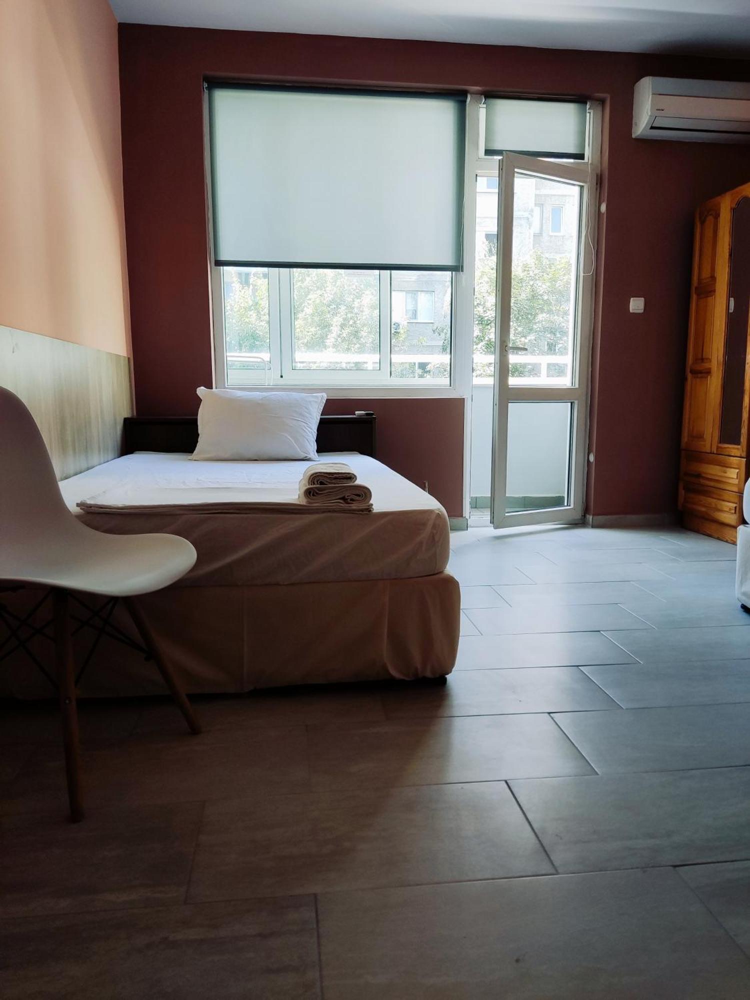 Pleven Rooms Extérieur photo